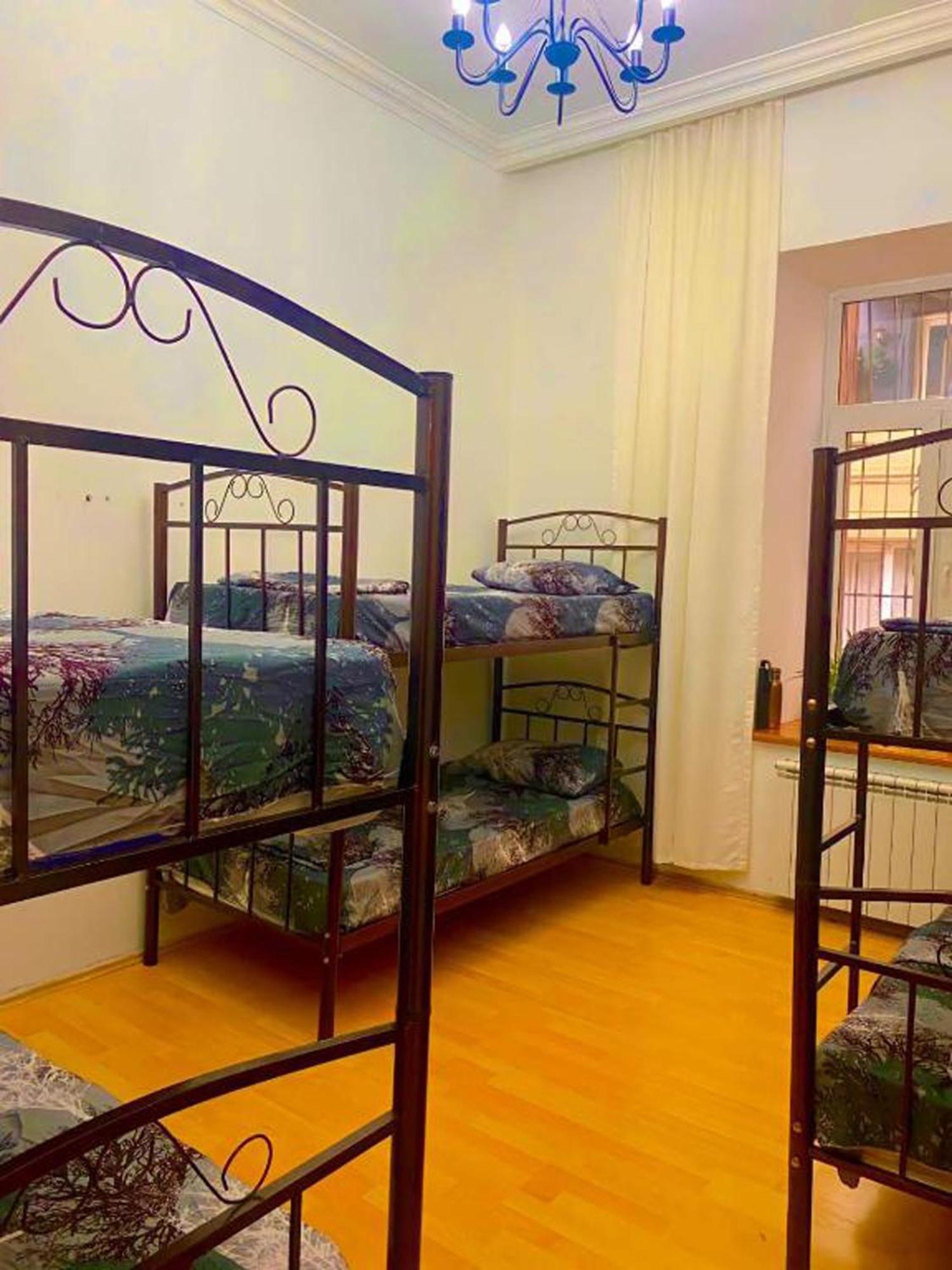 S T Hostel Formerly Sth Hostel Baku Bagian luar foto