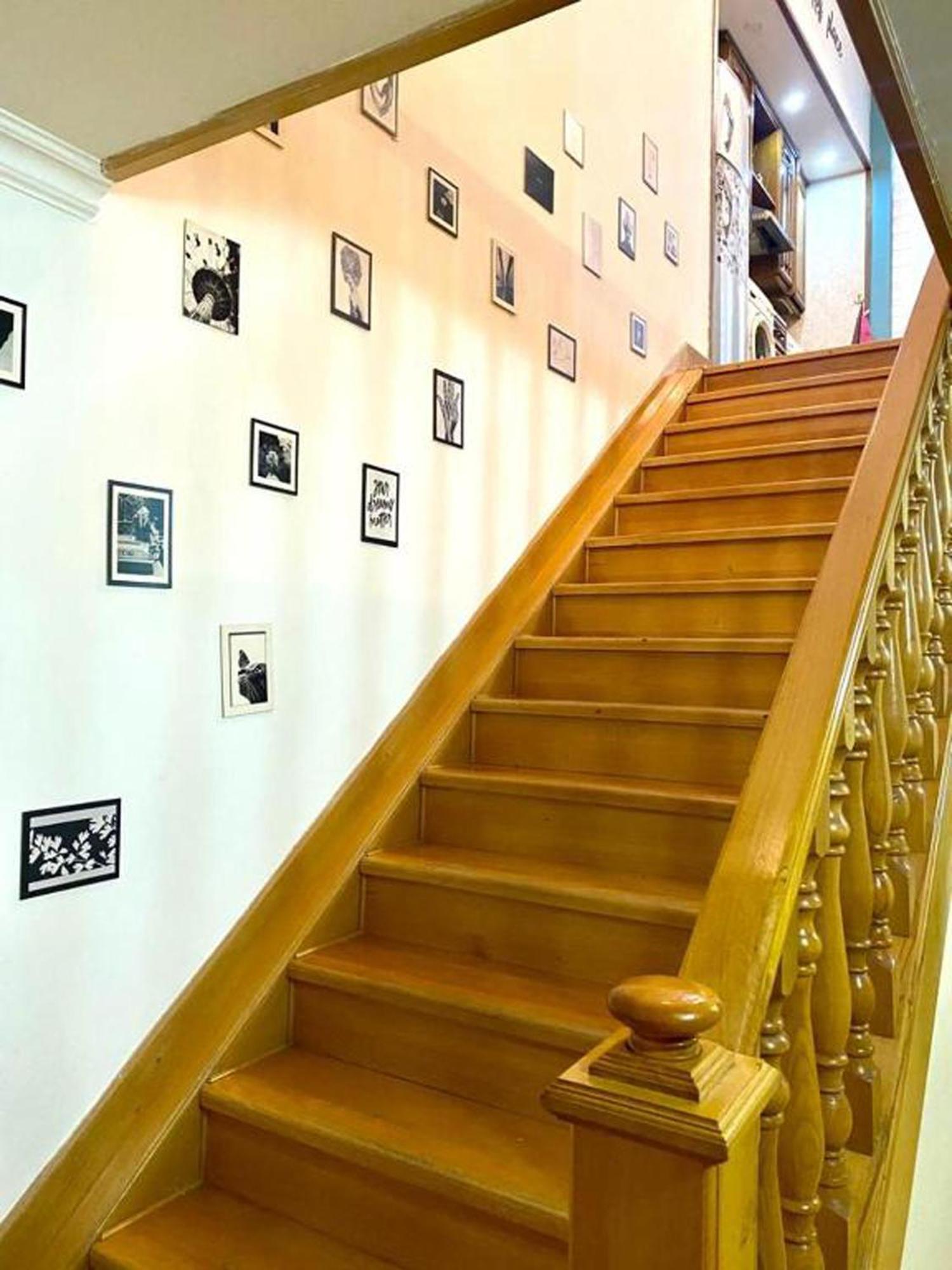 S T Hostel Formerly Sth Hostel Baku Bagian luar foto